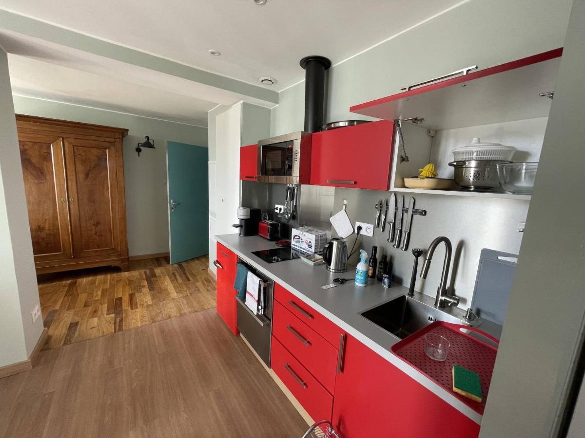 Appartement Mignon Calme Douillet Ascenseur Clim étage élevé Proche Parking Et Toutes Commodités Au Coeur Du Historique Toulon